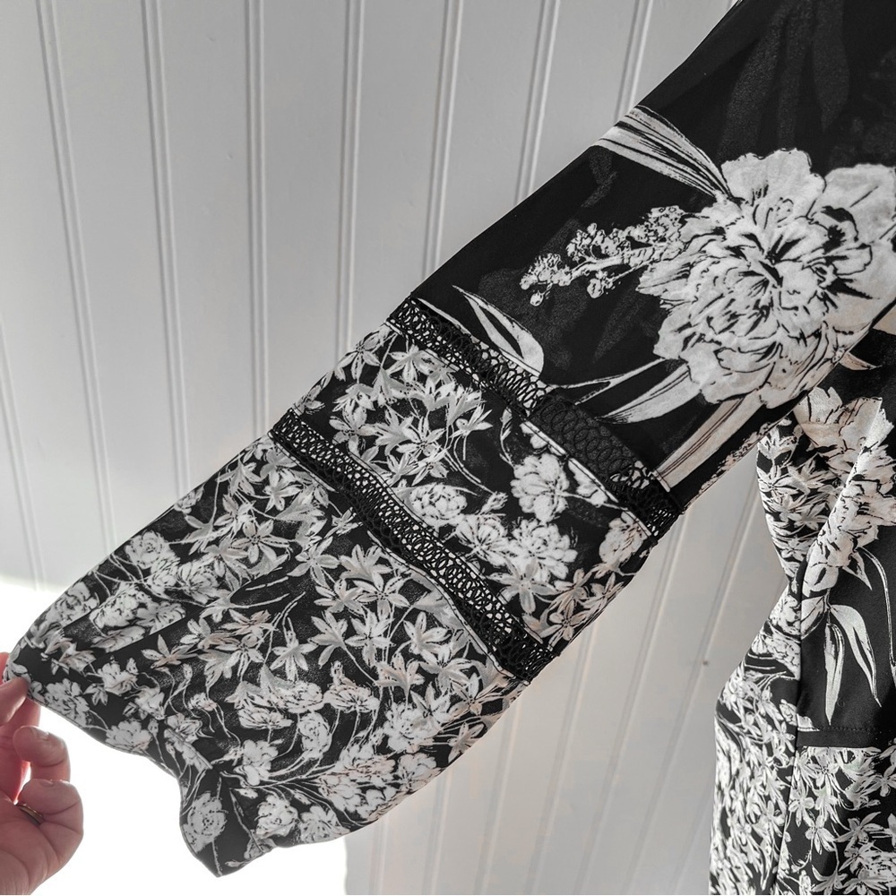 Karl Lagerfeld Floral Crochet Sleeve Blouse - Picture 2 of 4